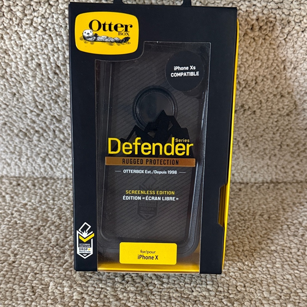 New OtterBox Defender Series Case for iPhone Xs - Black